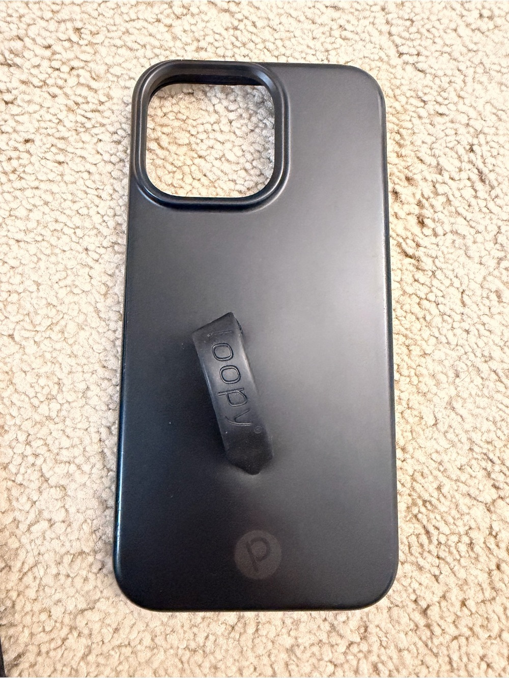 LOOPY iPhone 15 Pro Max case